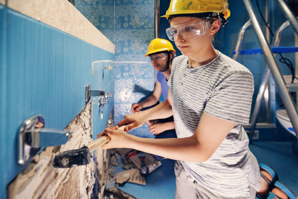 Best Biohazard Mold Removal  in Oak Grove, KY